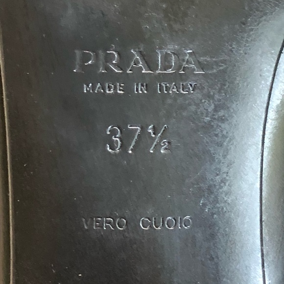 ✨Authentic ✨PRADA BLACK HEELS✨SZ 37.5 (7.5) - Picture 6 of 8
